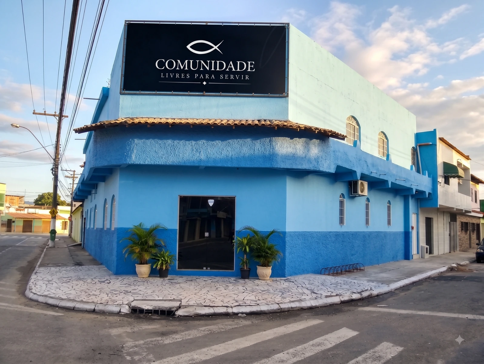 Fachada da Comunidade Livres para Servir, em Serra Dourada III